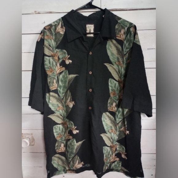 Jamaica Jaxx Aloha Shirt Mens XL Black Hawaiian Floral 100% Silk Tropical Print - Picture 1 of 8